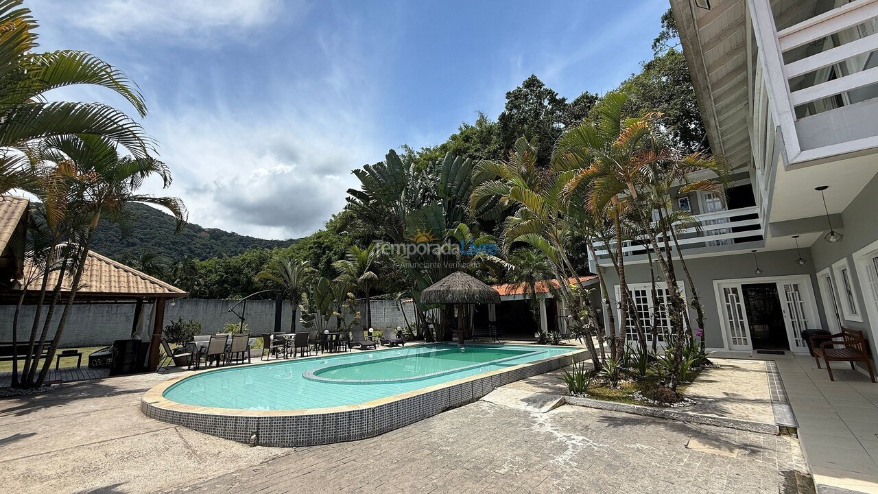 House for vacation rental in São Sebastião (Barra do Sahy)