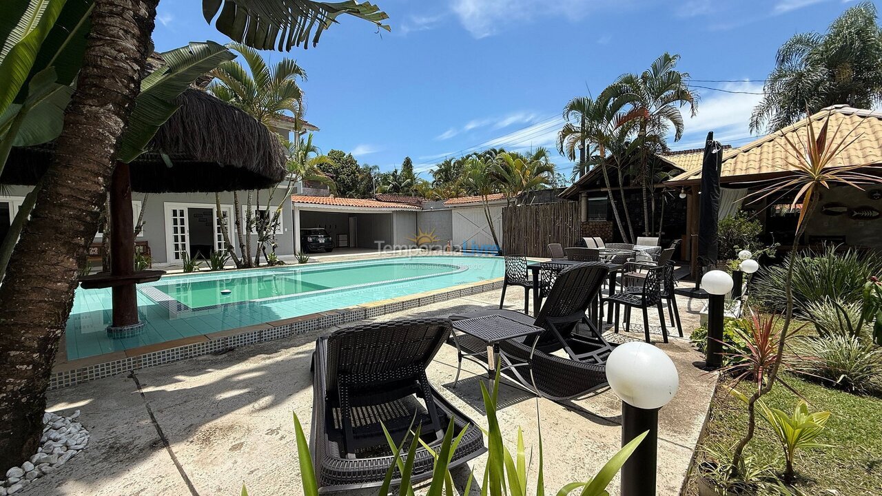 House for vacation rental in São Sebastião (Barra do Sahy)