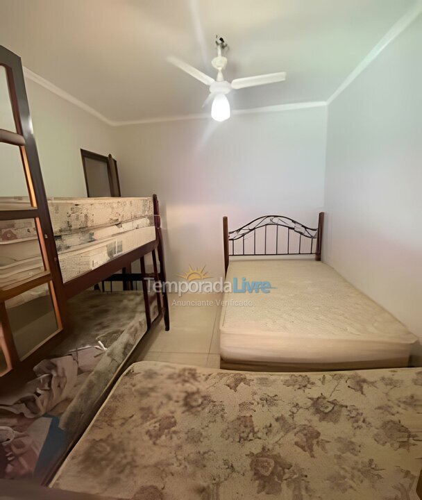 Casa para aluguel de temporada em São Sebastião (Praia do Saco)