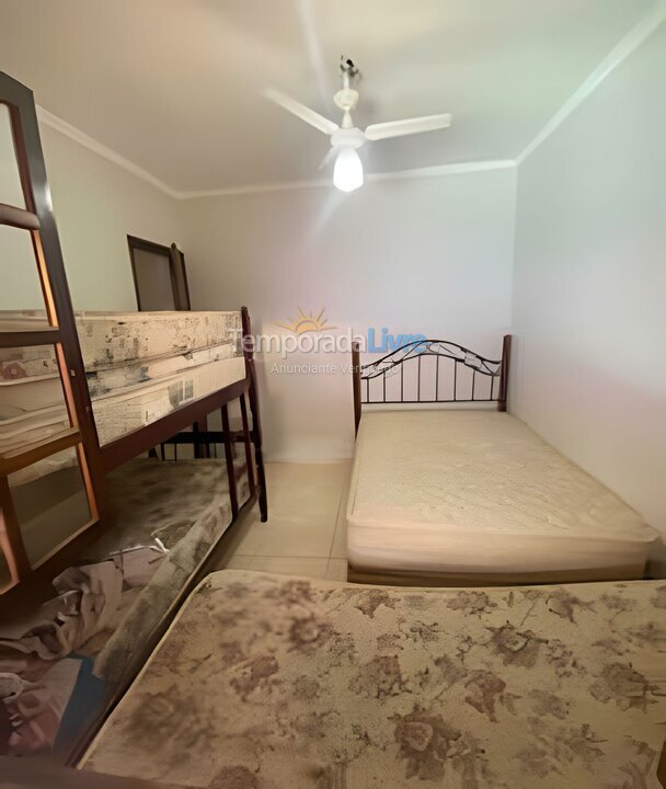 Casa para aluguel de temporada em São Sebastião (Praia do Saco)