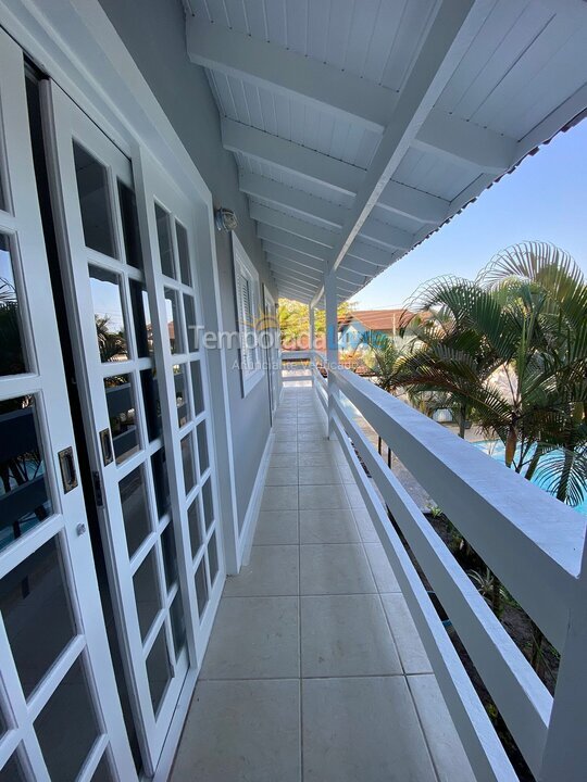 House for vacation rental in São Sebastião (Barra do Sahy)