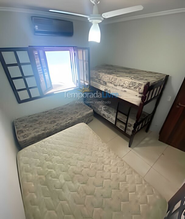 Casa para aluguel de temporada em São Sebastião (Praia do Saco)