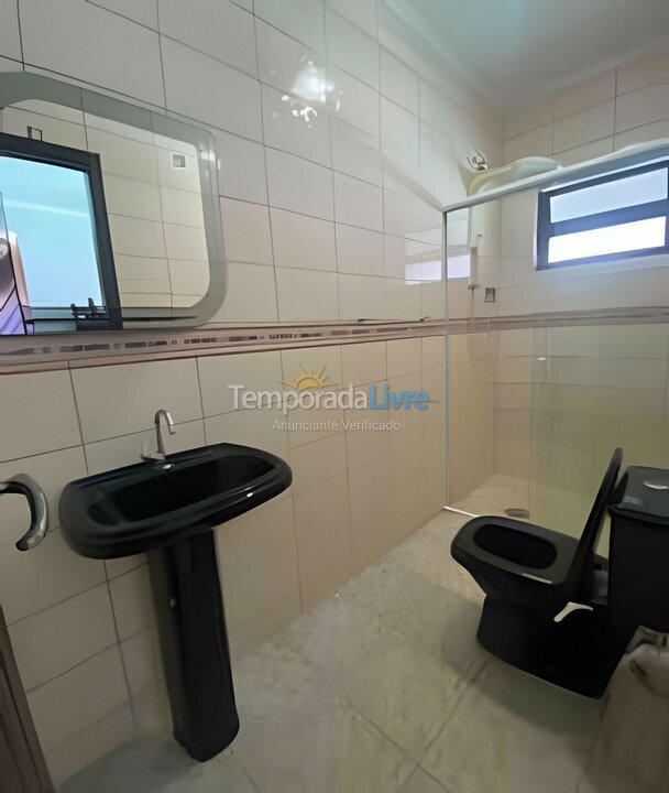 Casa para aluguel de temporada em São Sebastião (Praia do Saco)