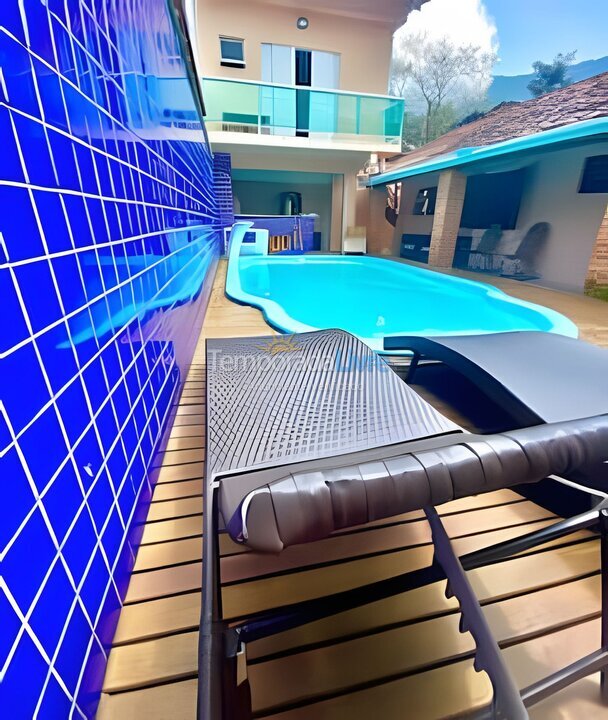 Casa para aluguel de temporada em São Sebastião (Praia do Saco)