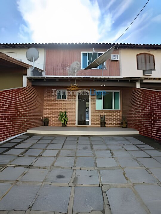 Casa para aluguel de temporada em Iguaba Grande (São Miguel)