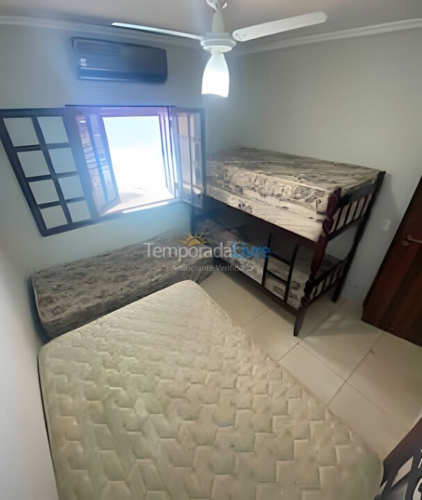 Casa para aluguel de temporada em São Sebastião (Praia do Saco)