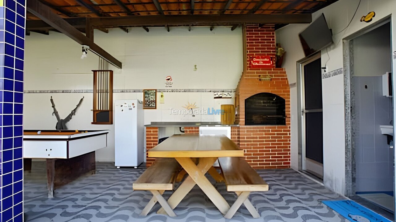 Casa para aluguel de temporada em Iguaba Grande (São Miguel)