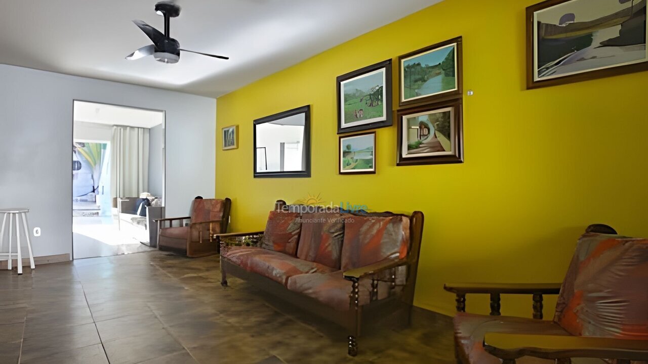 Casa para aluguel de temporada em Iguaba Grande (São Miguel)