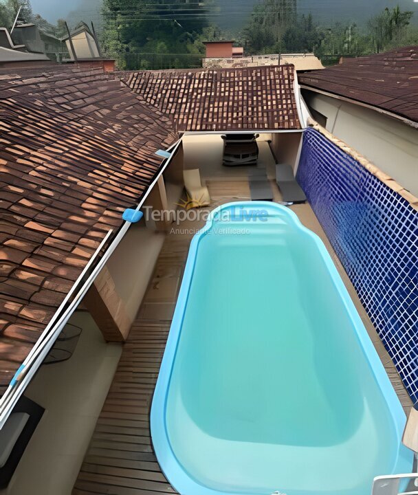 Casa para aluguel de temporada em São Sebastião (Praia do Saco)