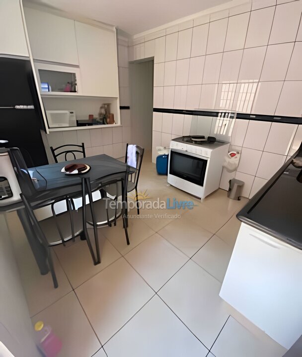 Casa para aluguel de temporada em São Sebastião (Praia do Saco)