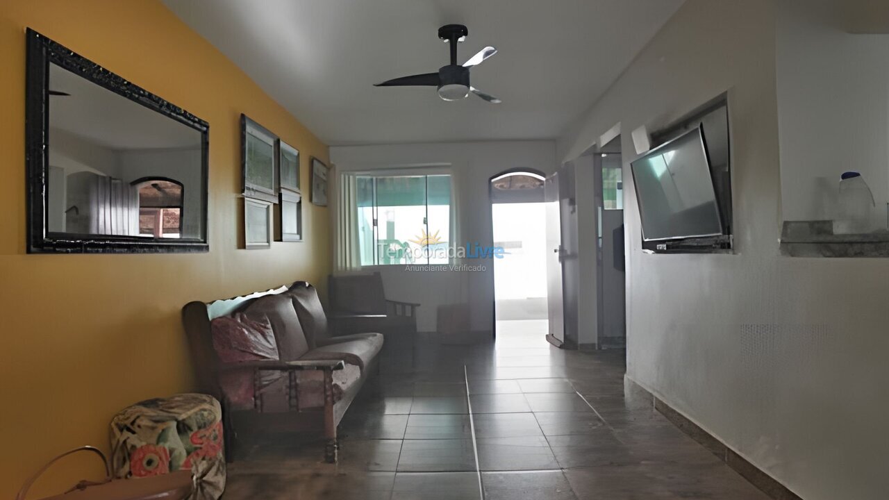 Casa para aluguel de temporada em Iguaba Grande (São Miguel)