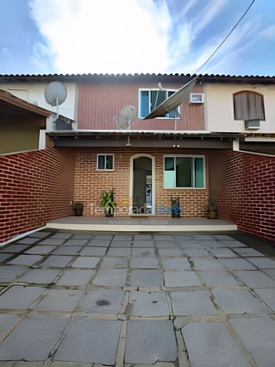 Casa para aluguel de temporada em Iguaba Grande (São Miguel)