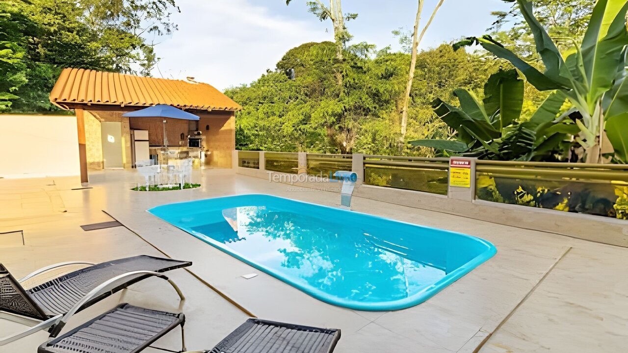 Casa para alquiler de vacaciones em Pirenópolis (Vila Marilia)