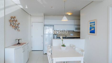 Apartamento de dois quartos no condominio Costa Blanca C128
