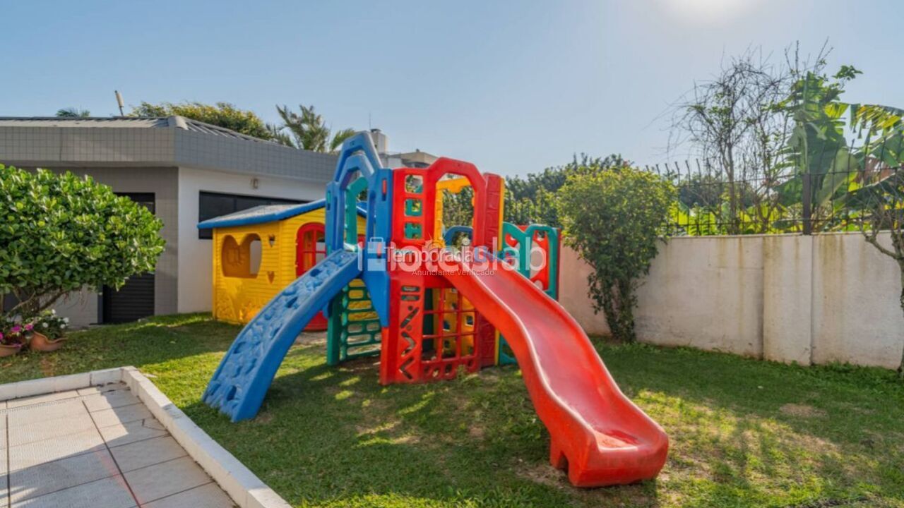 Apartamento para aluguel de temporada em Florianopolis (Canasvieiras)
