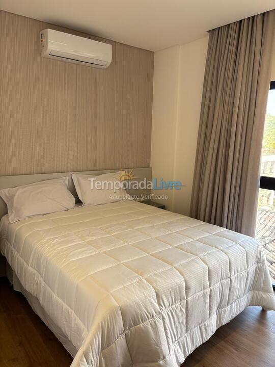 Apartamento para aluguel de temporada em Bombinhas (Praia de Bombas)