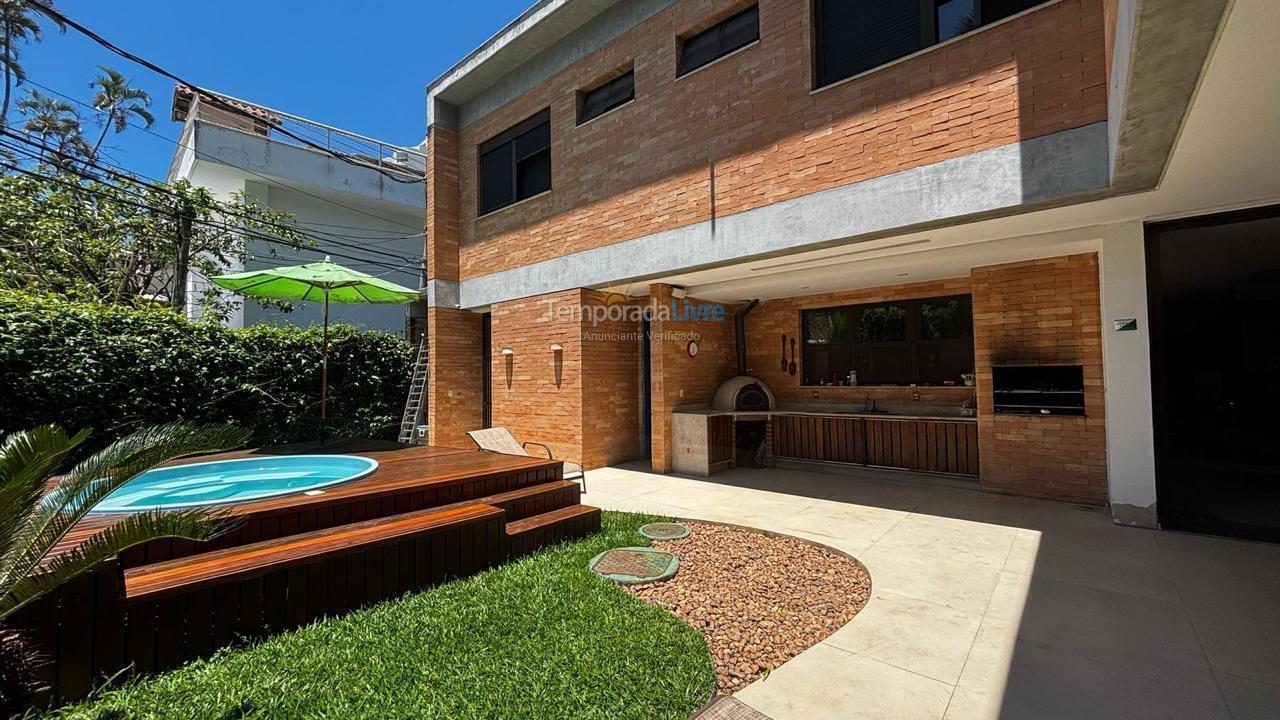 House for vacation rental in Rio de Janeiro (Barra da Tijuca)