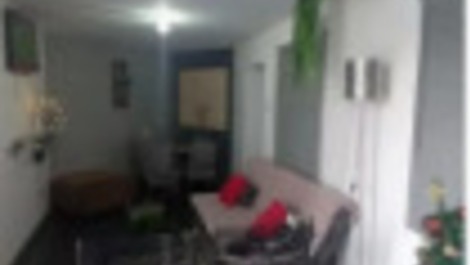 CONT 2220 - Casa espaçosa com piscina Floresta