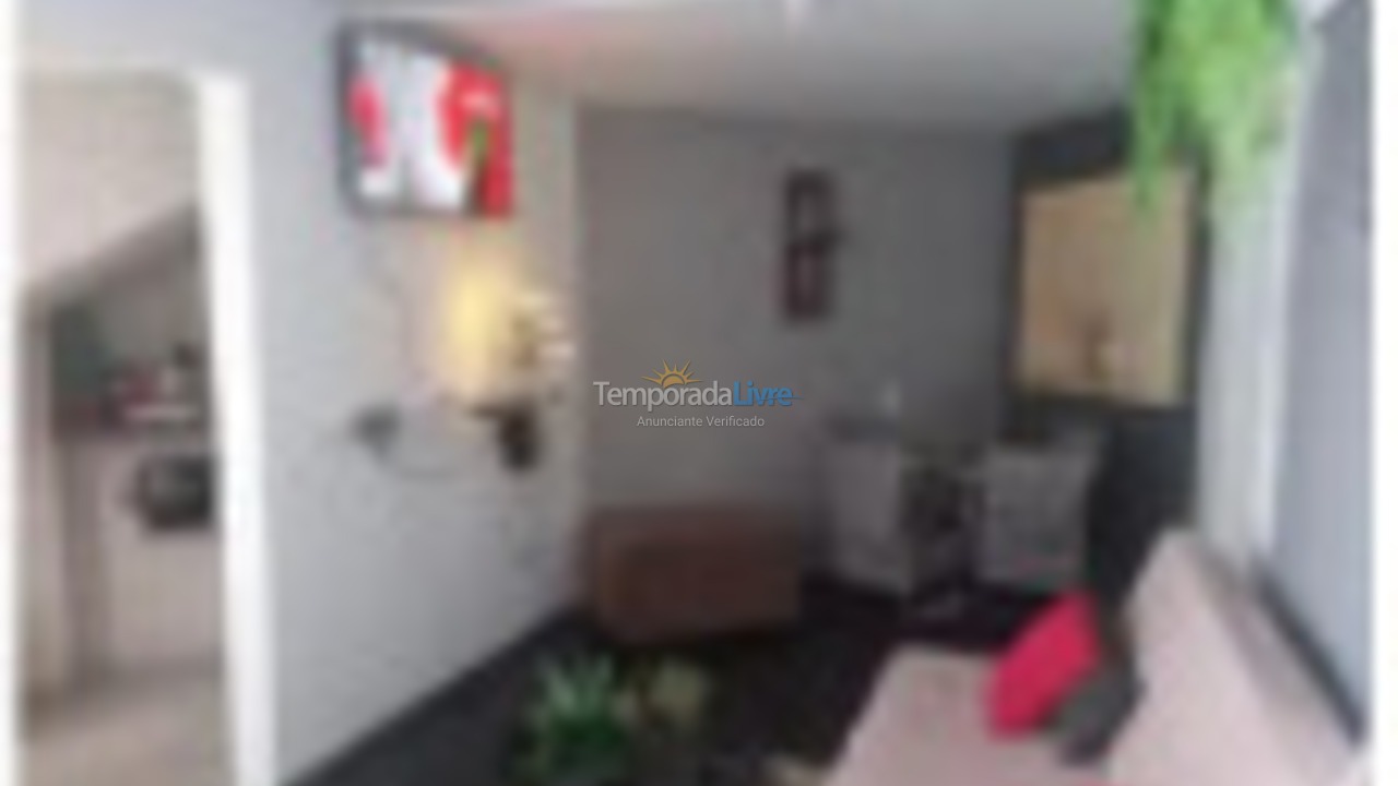 Casa para aluguel de temporada em Belo Horizonte (Floresta)