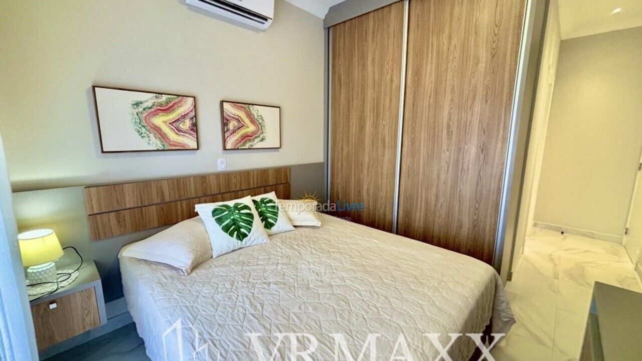 Apartment for vacation rental in Bombinhas (Mariscal)