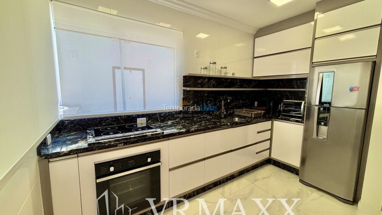 Apartment for vacation rental in Bombinhas (Mariscal)