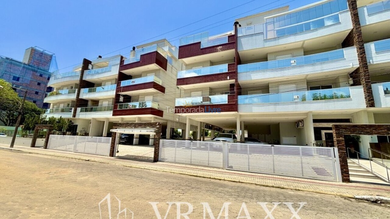 Apartment for vacation rental in Bombinhas (Mariscal)