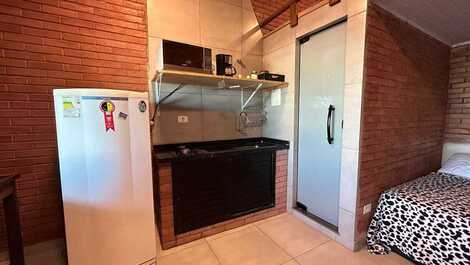 Loft com utensílios domésticos completos 