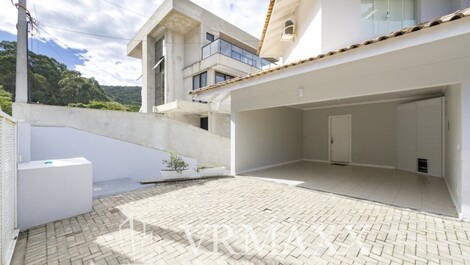 Garagem para 4 carros