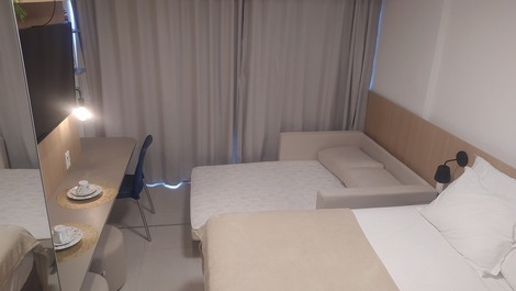 Cama e sofá cama aberto 