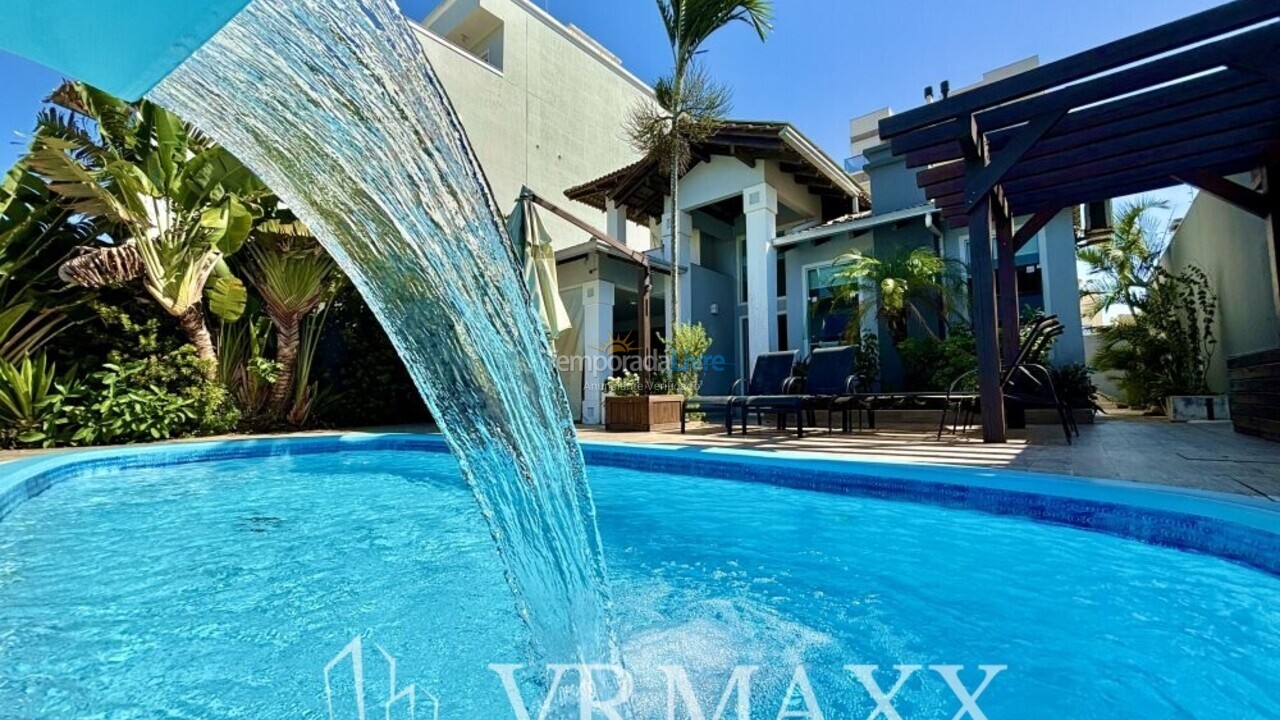 Casa para alquiler de vacaciones em Bombinhas (Mariscal)