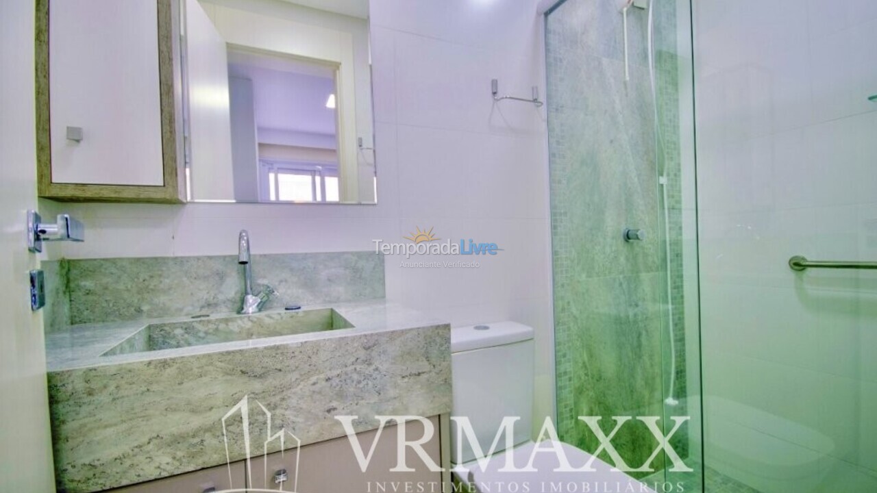 Apartamento para aluguel de temporada em Bombinhas (Praia de Bombas)