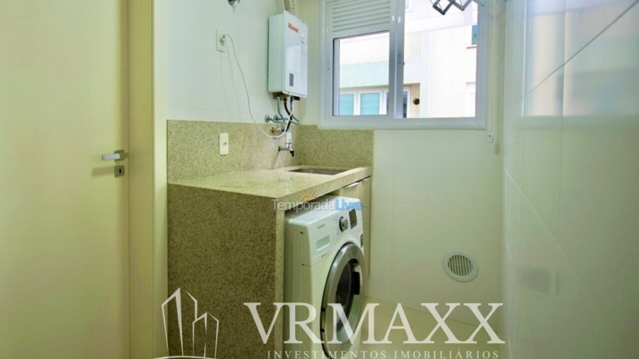 Apartamento para aluguel de temporada em Bombinhas (Praia de Bombas)