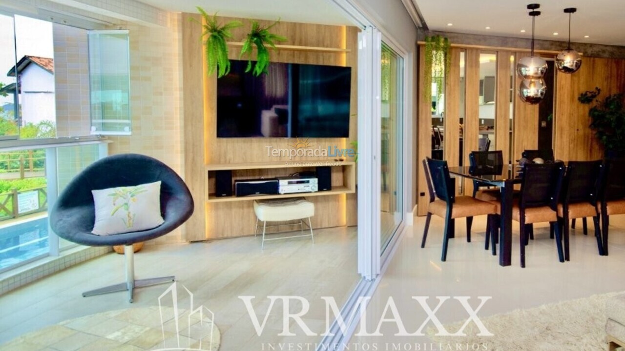 Apartamento para aluguel de temporada em Bombinhas (Praia de Bombas)