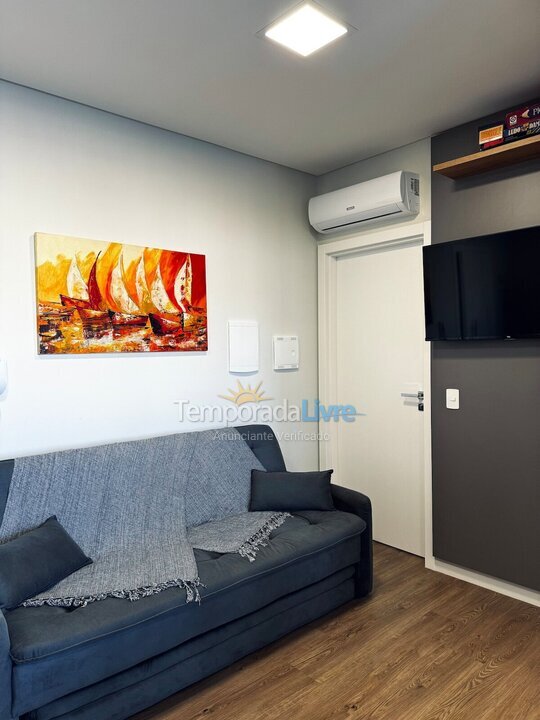 Apartamento para aluguel de temporada em Bombinhas (Praia de Bombas)