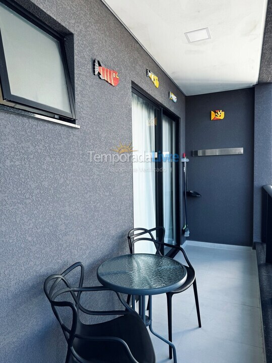 Apartamento para aluguel de temporada em Bombinhas (Praia de Bombas)