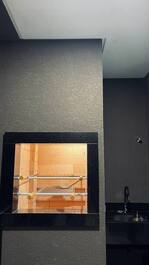 Novo! Ap com piscina em Bombas. Ideal para relaxar