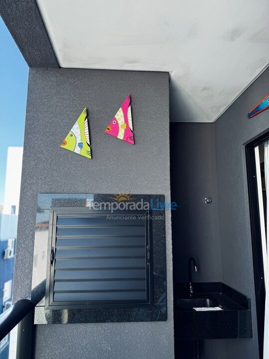 Apartamento para aluguel de temporada em Bombinhas (Praia de Bombas)