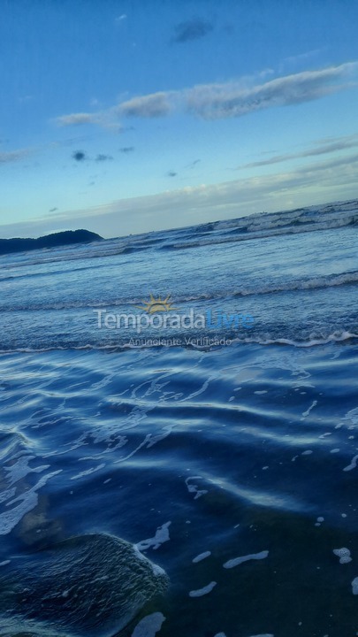 Casa para aluguel de temporada em Praia Grande (Aviação)