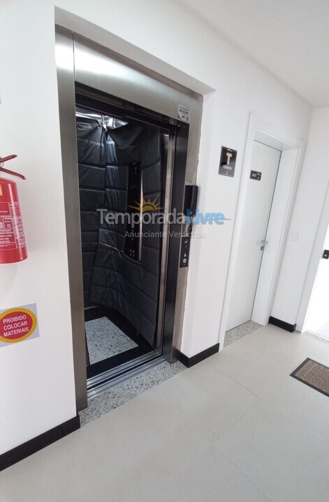 House for vacation rental in Bombinhas (Canto Grande)