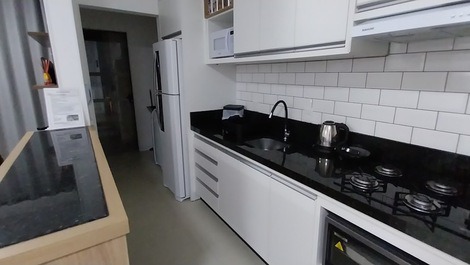 Large Apartment with 03 Bedrooms - 200 Meters to the Beach