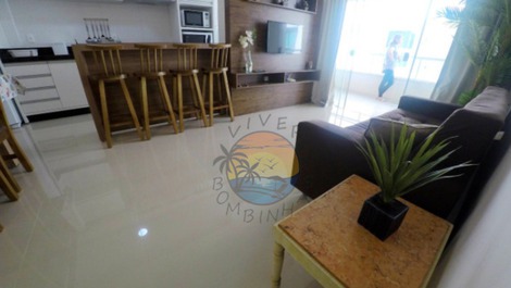 Apartamento para alugar em Bombinhas - Praia de Bombas