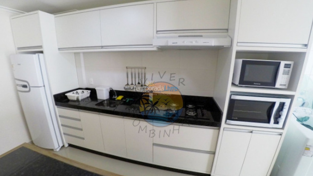 Apartment for vacation rental in Bombinhas (Praia de Bombas)