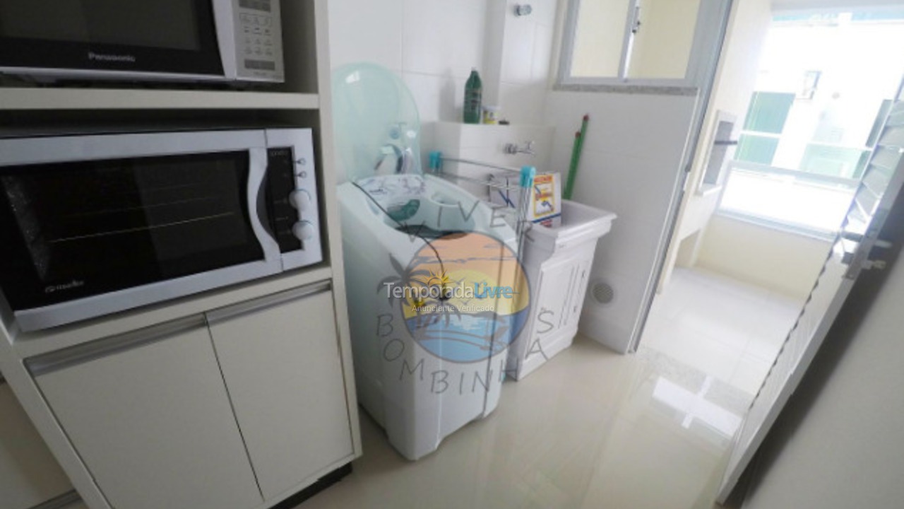 Apartment for vacation rental in Bombinhas (Praia de Bombas)