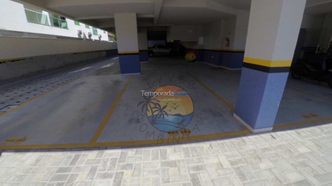 Apartment for vacation rental in Bombinhas (Praia de Bombas)