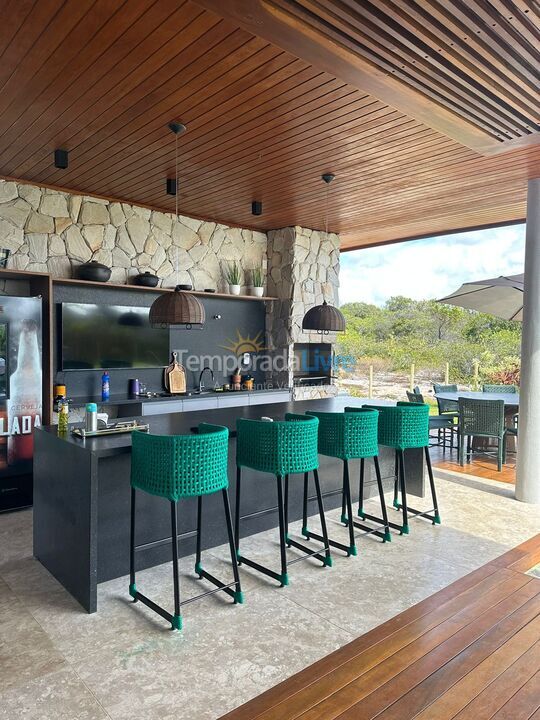 Casa para aluguel de temporada em Mata de São João (Praia do Forte)