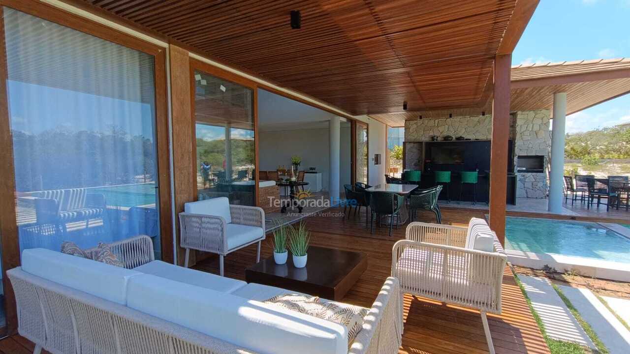 Casa para aluguel de temporada em Mata de São João (Praia do Forte)