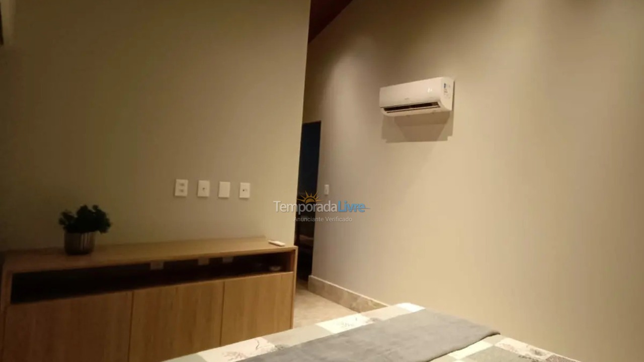 Casa para aluguel de temporada em Mata de São João (Praia do Forte)