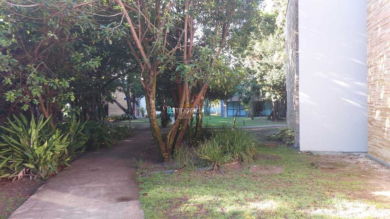 Apartamento para aluguel de temporada em Barra de São Miguel (Piaçavas)