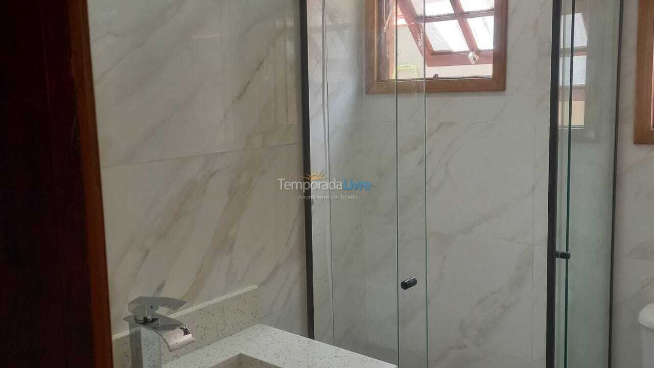 Casa para aluguel de temporada em Bertioga (Condominio Morada da Praia)