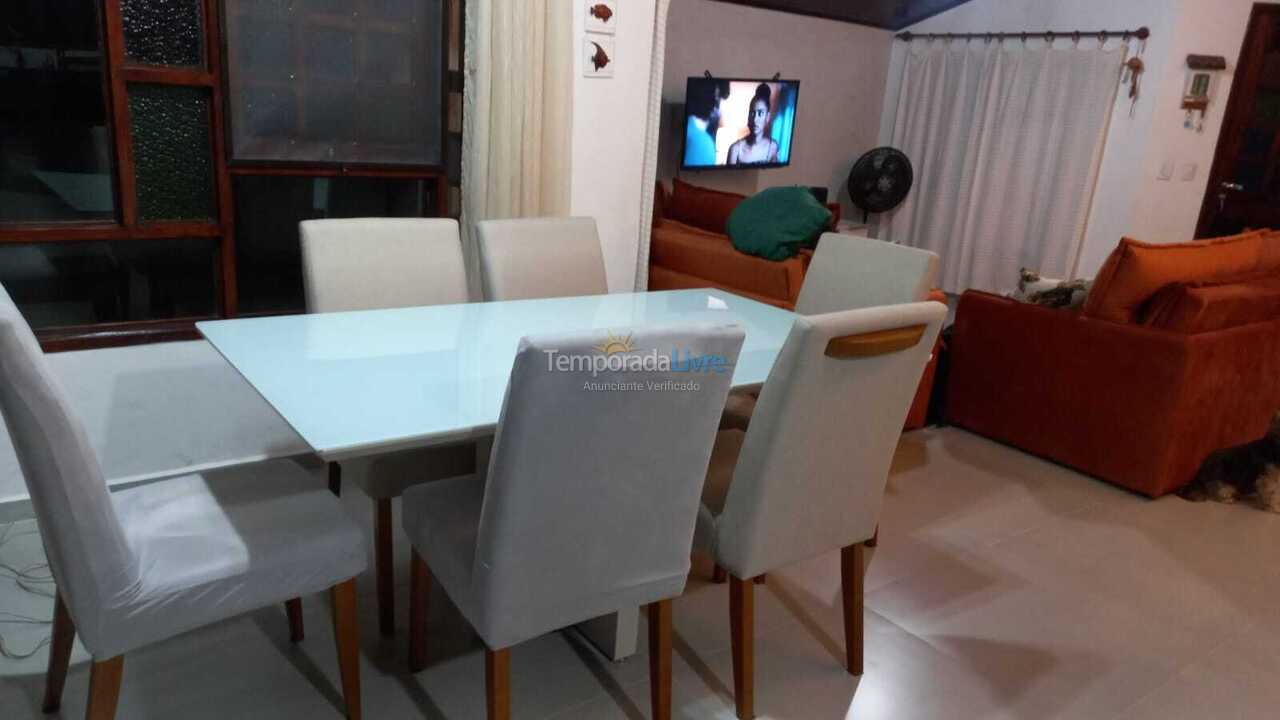 Casa para aluguel de temporada em Bertioga (Condominio Morada da Praia)